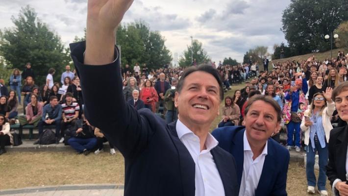 Conte invia a Flotilla selfie con studenti Unical
