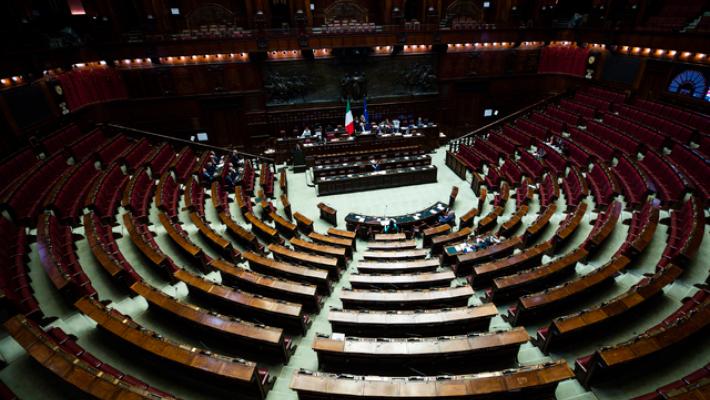 Maggioranza, sostenere Trump, condizioni per Stato Palestina
