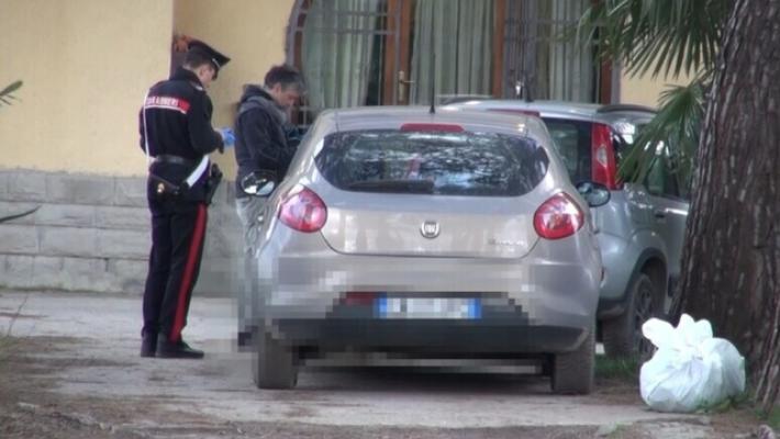 Condannato a 24 anni uomo che picchiò e bruciò il cognato