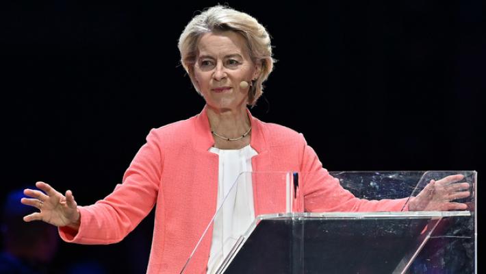 Von der Leyen, 'barbarie a Shostka, Russia mira su civili'