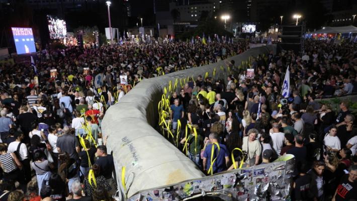 In 120mila si radunano a Tel Aviv per gli ostaggi