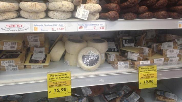 Riapre il supermercato vaticano, 15% di sconto ai cardinali