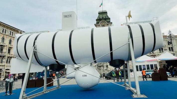 La seconda vita del Batiscafo Trieste, inaugurata riproduzione