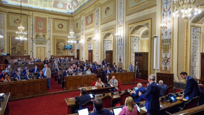 Deputato supplente in Sicilia, Assemblea vota sì a parere