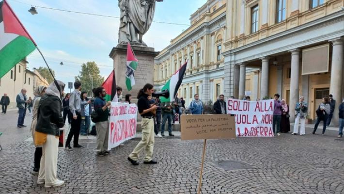 Presidio di solidarietà proPal a Novara