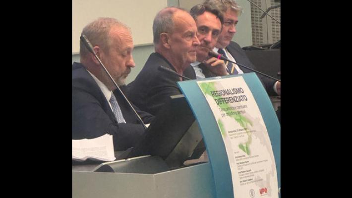 Calderoli, Comuni, 'Province e Regioni spendono meno'