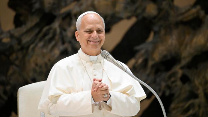 Papa agli eremiti, voi sorgente creativa, non fuggite dal mondo