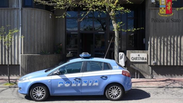 Furto nel deposito monopoli di Stato a Nuoro, rubate sigarette