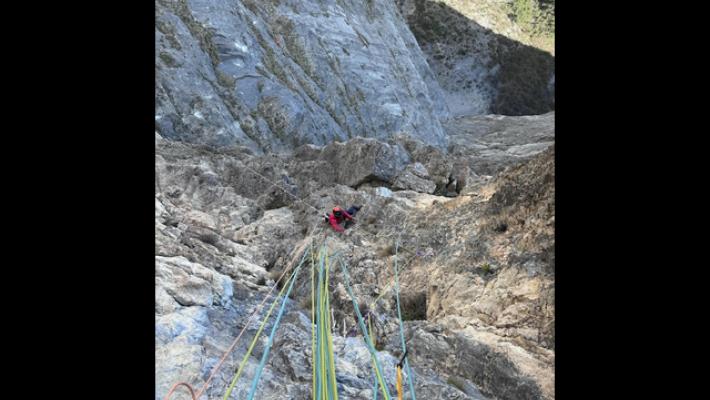 Muore 42enne precipitata per 100 metri durante un'escursione