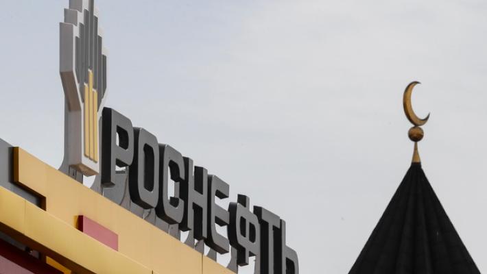 Stretta sul petrolio russo, Gb sanziona Rosneft e Lukoil