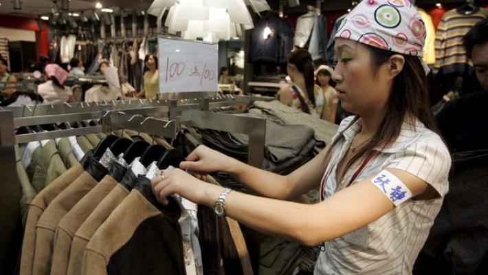 La Cina sempre più in deflazione, -0,3% prezzi al consumo