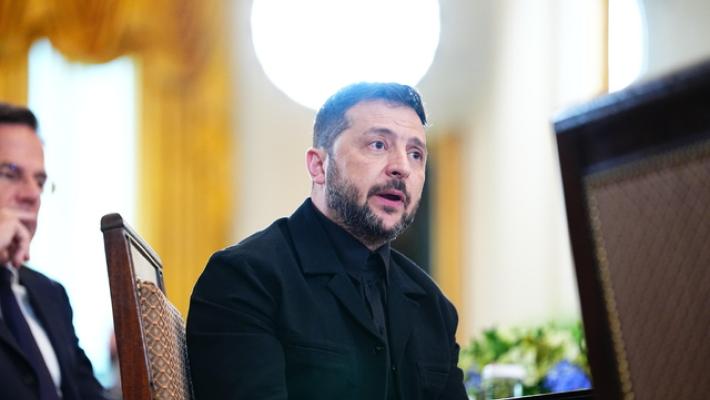 Zelensky è atterrato a Washington