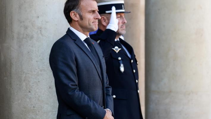 Macron, 'il furto al Louvre è un attacco alla nostra Storia'