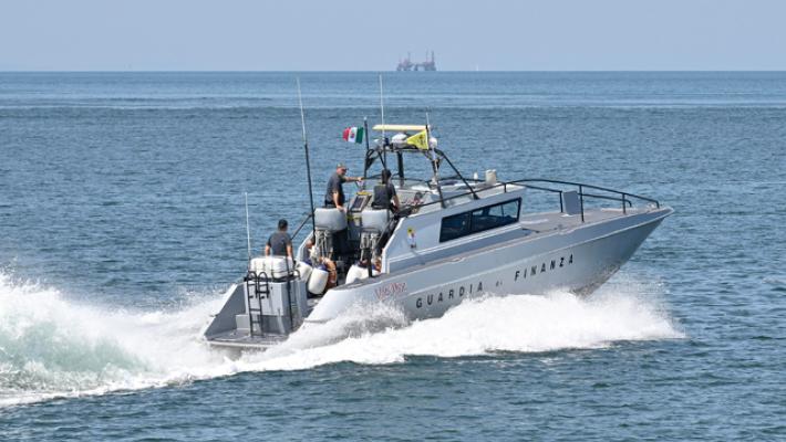 Arrestato su catamarano uomo ricercato in Usa per maxifrode