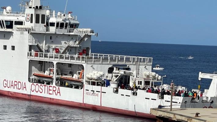 Barca capovolta, sette corpi recuperati in acque maltesi