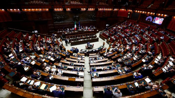 Camera approva ddl minori in affido, testo passa al Senato