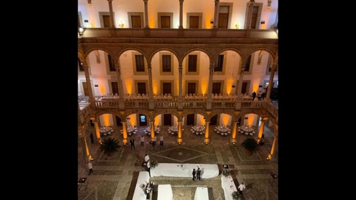 Palazzo Parlamento Sicilia diventa sala per cena Aci club