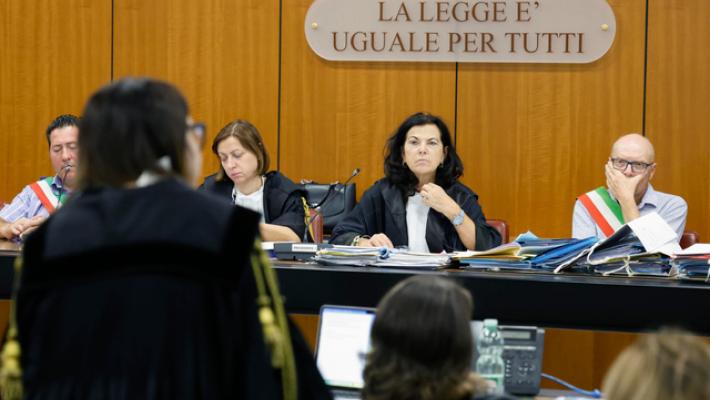 Regeni, atti alla Consulta, stop al processo