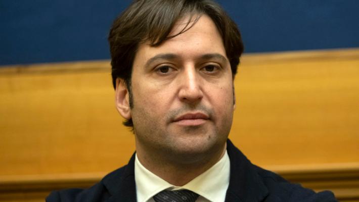 Casa sgomberata, bomba carta sotto casa assessore a Palermo