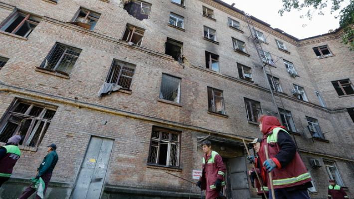 Sindaco Kiev, esplosioni e incendi, città sotto attacco