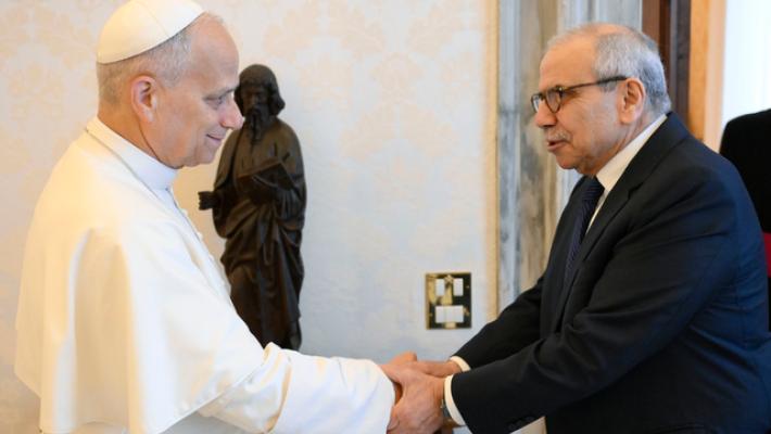 Papa con primo ministro Libano, pace per popolo palestinese