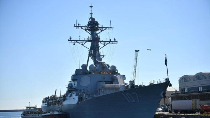 Nave da guerra Usa davanti a coste Venezuela