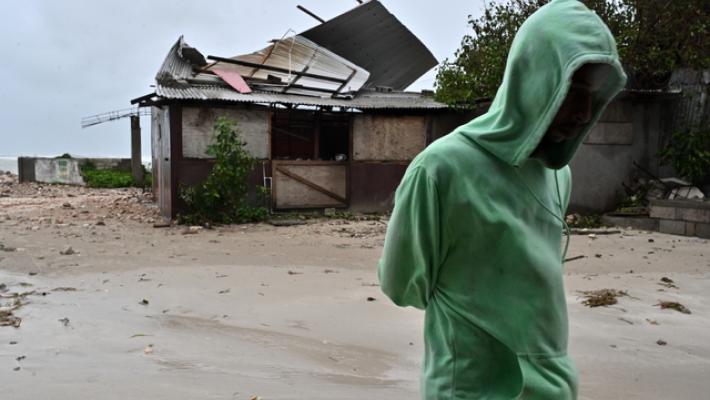 Già 3 morti in Giamaica mentre l'uragano Melissa si avvicina