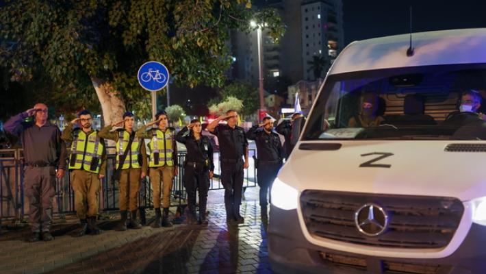 Media, in bara data da Hamas resti ostaggio già restituito