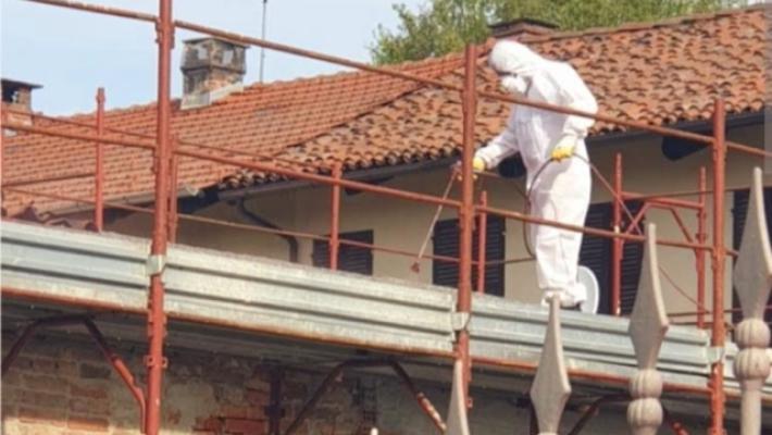 Cade da tetto: Fillea Cgil, 'basta infortuni sul lavoro'