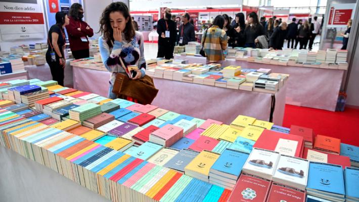 Più Libri, buono da 10 euro per under 30 residenti nel Lazio