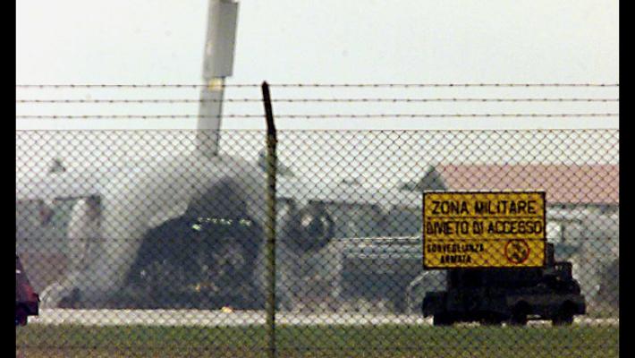 Per shutdown ritardi a stipendi 450 italiani in Base Aviano