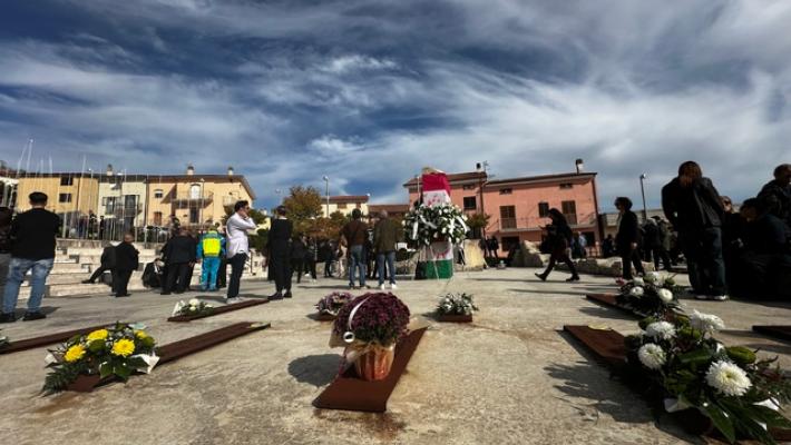 San Giuliano, ricordo e commozione tra i genitori delle vittime