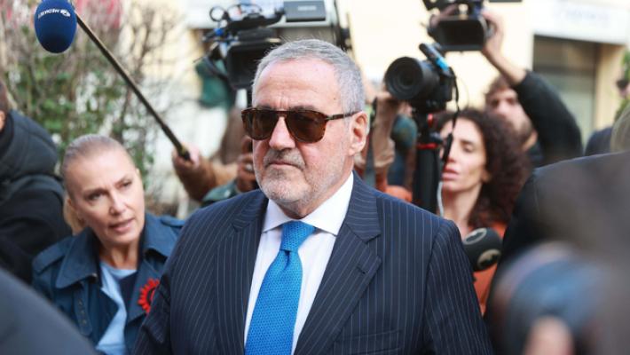 L' ex procuratore di Pavia Venditti in tribunale a Brescia