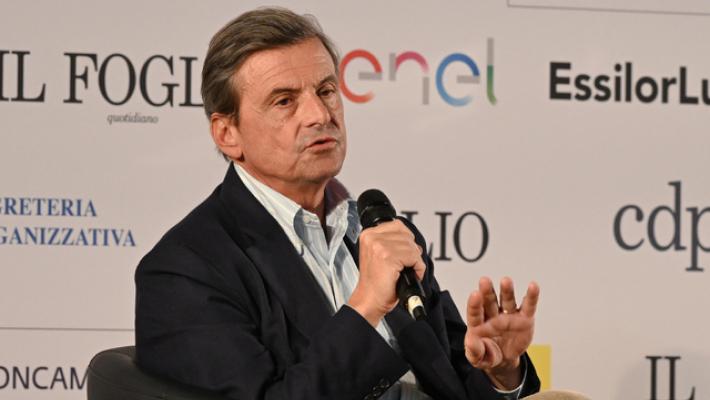 Renzi a Meloni, riportiamo Carabinieri e Polizia dall'Albania