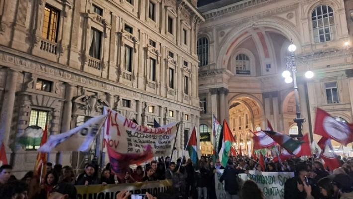 Milano, iniziato il presidio 'contro la propaganda sionista'