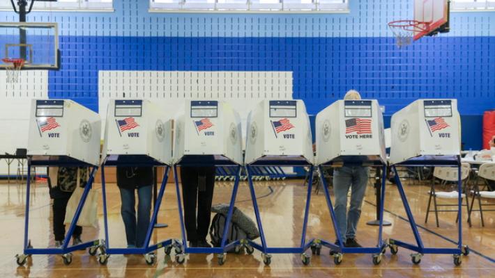 Oggi la grande sfida per il sindaco di Ny, seggi dalle 6 alle 21