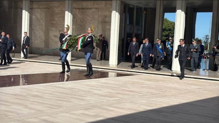 4 novembre, La Russa al Sacrario dei caduti di Bari