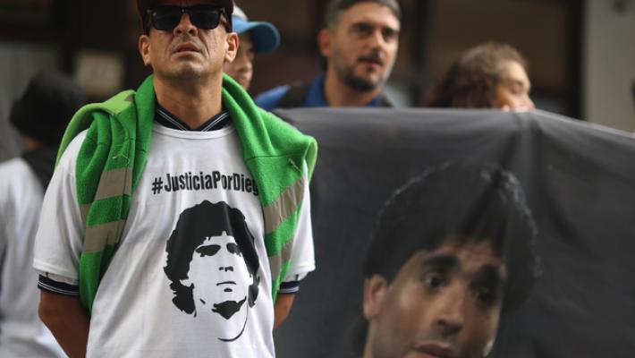 Maradona, il processo sulla morte riprenderà solo a marzo