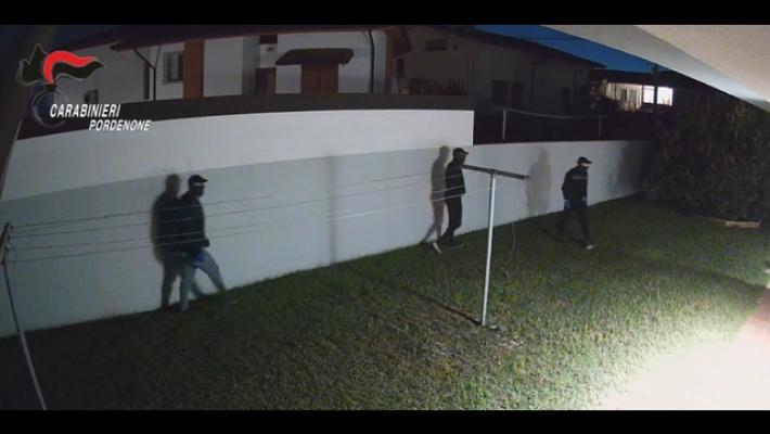 Rubavano in ville in Nord Italia, arrestati dai carabinieri