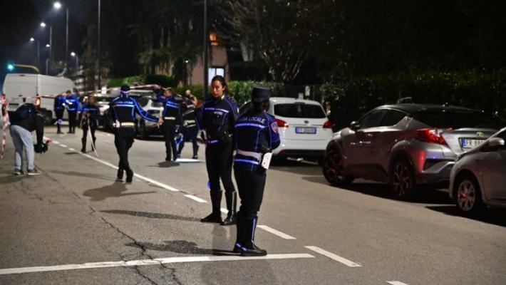 Dodicenne travolto da un furgone a Milano, è gravissimo