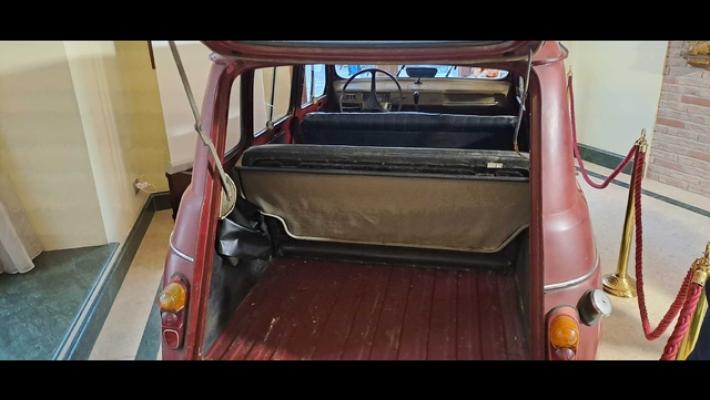 La R4 dove fu trovato il corpo di Aldo Moro esposta a Catanzaro