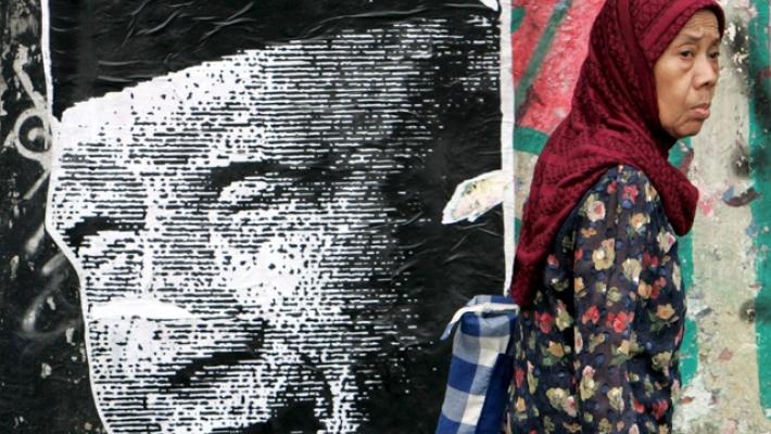 L'Indonesia nomina l'ex presidente Suharto 'eroe nazionale'