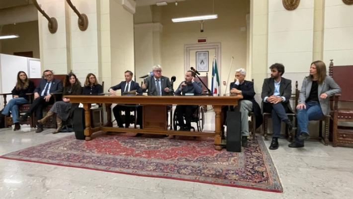 Minacce di morte al vicesindaco di Udine, indaga la Digos