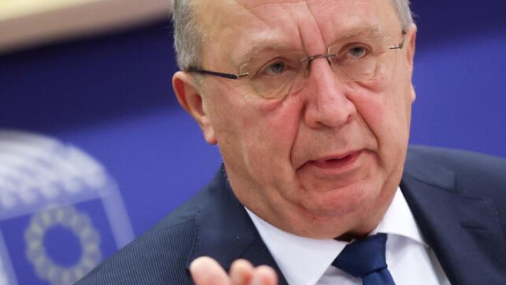 Kubilius: "Non lamentarsi se gli Usa ci chiedono di più in difesa"