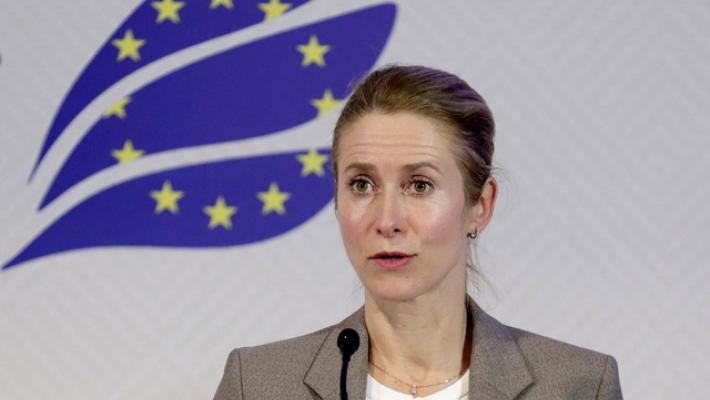 Kallas: "La democrazia è sotto attacco, occorre difenderla meglio"