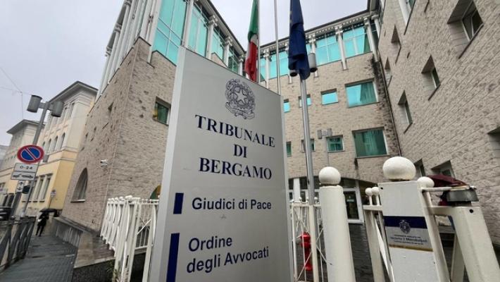 Accusata di aver ucciso i due figli, assolta