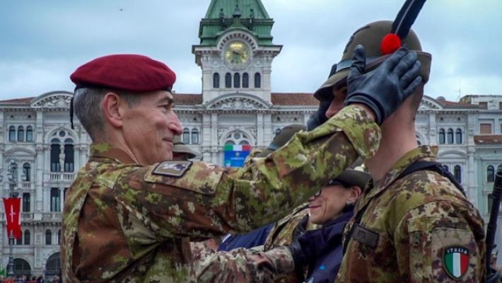 Alpini, consegnato il cappello a 140 giovani militari