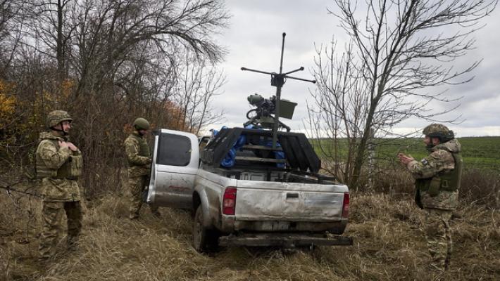 Attacchi russi sui veicoli che cercano di entrare a Kupyansk