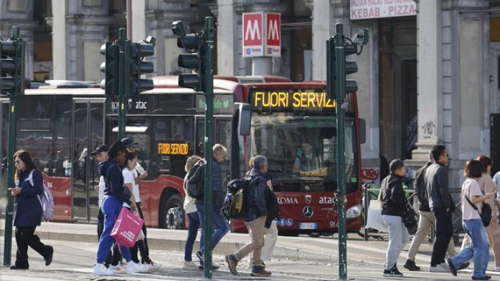 Paletti sugli scioperi, FdI ritira l'emendamento alla manovra