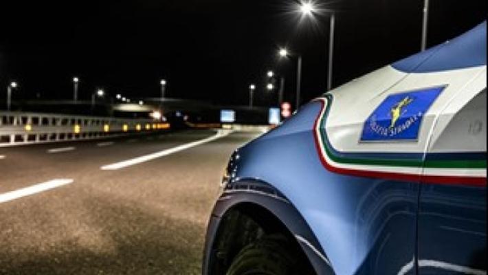 Travolta in bici nell'Oristanese, morta una 35enne